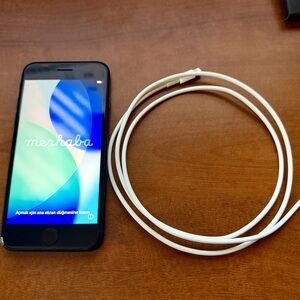 Apple iPhone SE 3 2022 64GB (Unlocked) Cellular phone Midnight Blue Spiegen Case